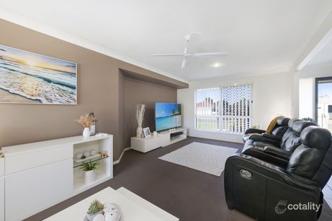 Property photo of 7 Tree Close Thabeban QLD 4670