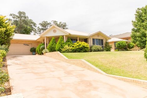 6 Banksia Cl, Cowra, NSW 2794