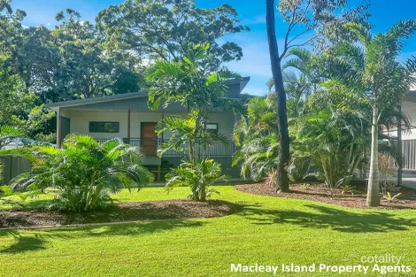 22 President Tce, Macleay Island, QLD 4184