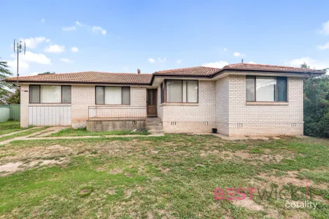 24 Mount Errol St, Blayney, NSW 2799