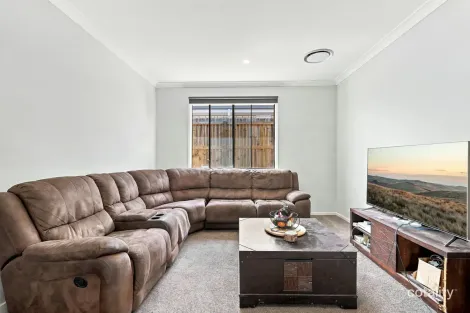 Property photo of 17 Nive Road South Maclean QLD 4280