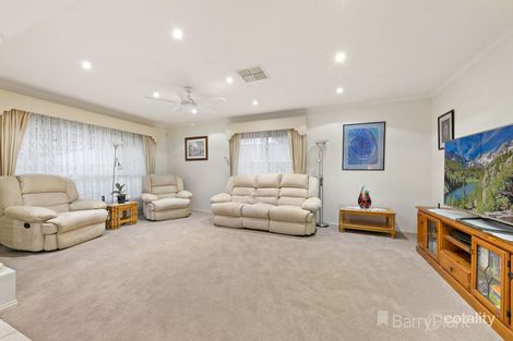 Property photo of 24 Clarinda Drive Narre Warren VIC 3805