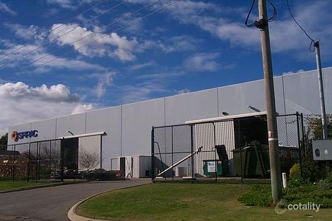 2 Kalmia Rd, Bibra Lake, WA 6163