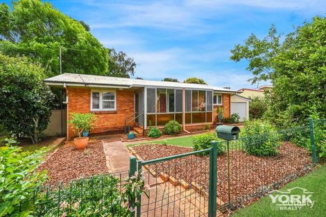 Property photo of 3 Hanlon Street Newtown QLD 4350