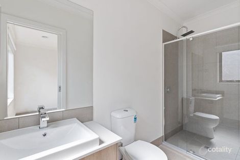 Property photo of 5 Canmore Street Werribee VIC 3030