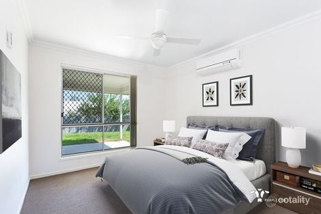 Property photo of 42 Gordon Drive Bellbird Park QLD 4300