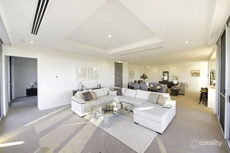 502/50 Eastlake Pde, Kingston, ACT 2604