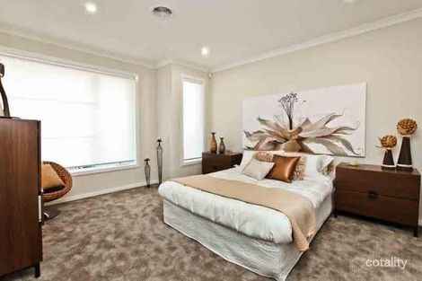 51 Trillium Bvd, Mickleham, VIC 3064