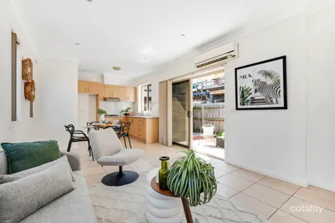 Property photo of 1/43 Byfield Street Reservoir VIC 3073