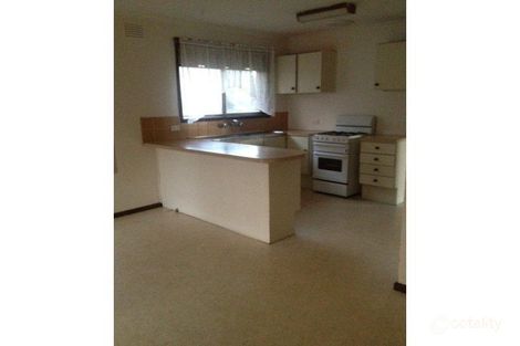 Property photo of 28 Osborne Avenue Gladstone Park VIC 3043