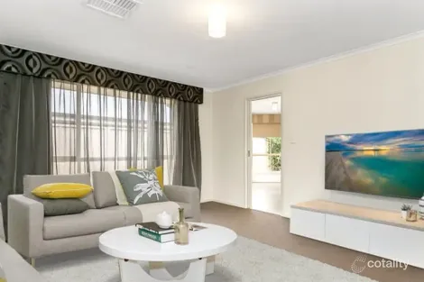 Property photo of 44 Parri Link Noarlunga Downs SA 5168