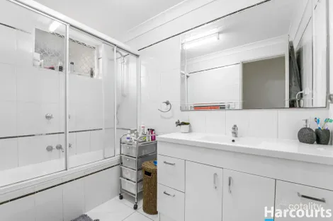 Property photo of 1/183 Brisbane Street Bulimba QLD 4171