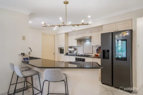 Property photo of 3 Bega Close Prestons NSW 2170