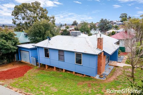 Property photo of 30 Phillip Avenue Mount Austin NSW 2650