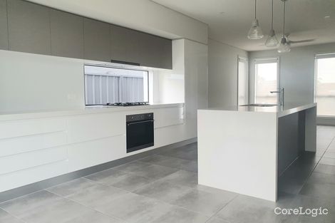 Property photo of 10 Cormorant Way Shell Cove NSW 2529