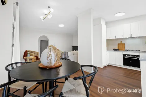 17 Elmslie St, Orelia, WA 6167
