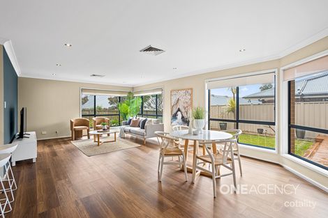 Property photo of 3 Loddon Circuit Albion Park NSW 2527
