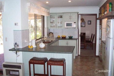 Property photo of 2 Jasmine Loop Willetton WA 6155