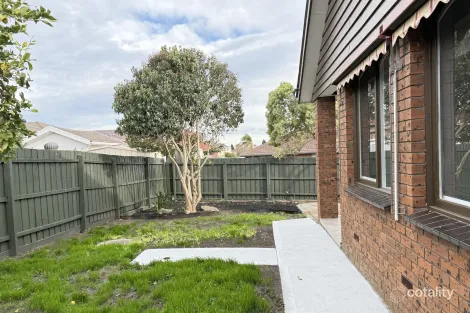 Property photo of 21 Wellington Crescent Lalor VIC 3075