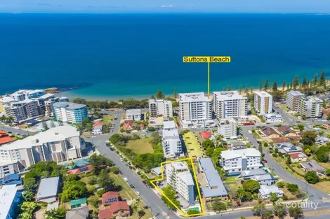 4/11 Dix St, Redcliffe, QLD 4020