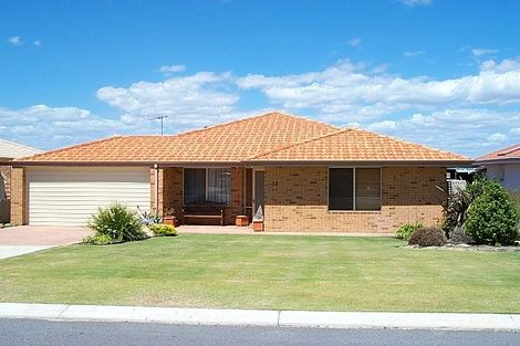 32 Mccormick St, Warnbro, WA 6169