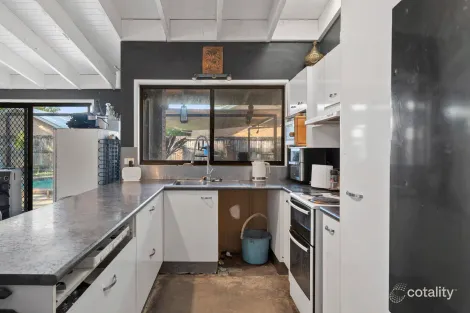 Property photo of 95 Mooloolaba Esplanade Mooloolaba QLD 4557