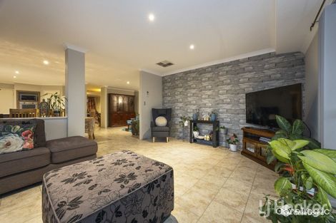 Property photo of 11 Ridglea Link Clarkson WA 6030