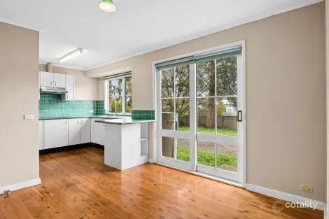 Property photo of 2 Koyong Close Moss Vale NSW 2577