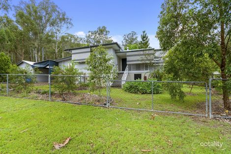 26 East St, Esk, QLD 4312
