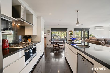Property photo of 13 Candlebark Circuit Lilydale VIC 3140