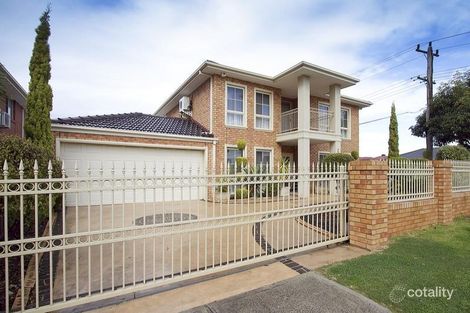 Property photo of 2 Davis Way Springvale VIC 3171