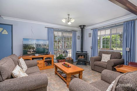 Property photo of 69 Kendall Road Invergowrie NSW 2350