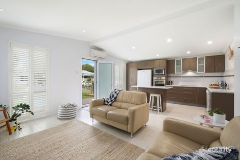 Property photo of 48 Grevillia Avenue Davistown NSW 2251