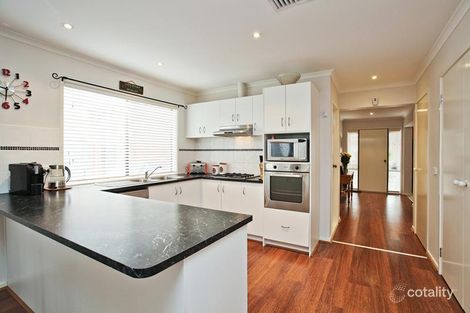 Property photo of 9 Melliodora Court Manor Lakes VIC 3024