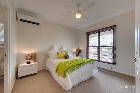 Property photo of 2 Eclipse Court Springfield Lakes QLD 4300