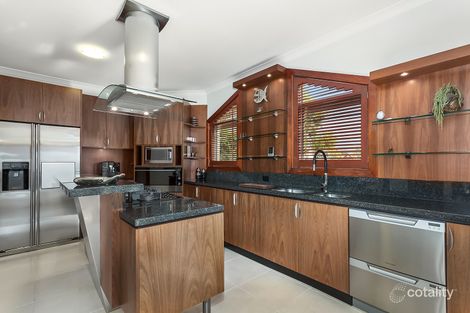 Property photo of 86 Gowanbrae Drive Gowanbrae VIC 3043