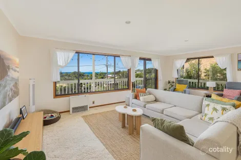 Property photo of 18 Culgoa Crescent Pambula Beach NSW 2549