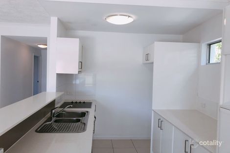 Property photo of 4/159 Clarence Road Indooroopilly QLD 4068