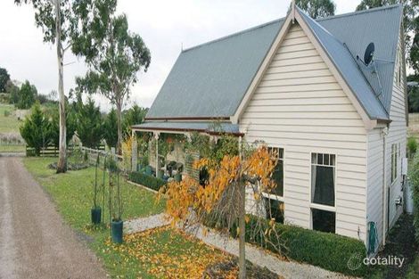 92 Tweddle Lane, Woodend, VIC 3442
