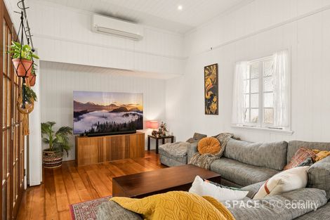 Property photo of 43 Kinmond Avenue Wavell Heights QLD 4012