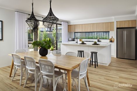 Property photo of 10 Quartz Road Treeby WA 6164