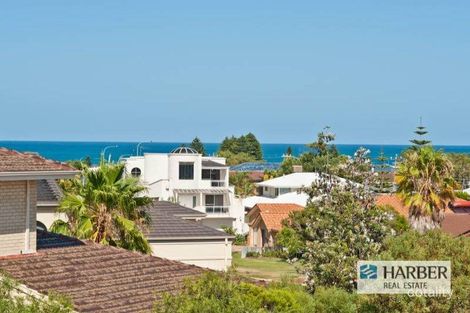 Property photo of 10 Hornsby Court Kallaroo WA 6025