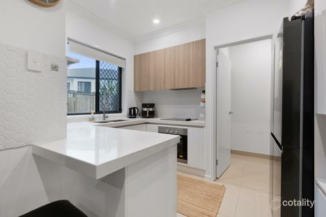 Property photo of 19/14 Sunflower Crescent Calamvale QLD 4116