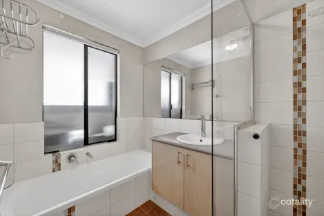 Property photo of 2 Latitude Link Baldivis WA 6171