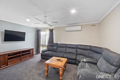 33 Coolabah Dr, Churchill, VIC 3842