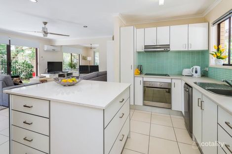 Property photo of 1/34 Milton Avenue Paradise Point QLD 4216