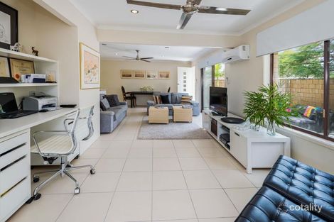 Property photo of 1/34 Milton Avenue Paradise Point QLD 4216