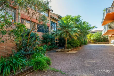 14/28-32 BERNER ST, MEREWETHER, NSW 2291