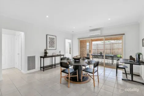 Property photo of 16 Thwaites Close Highton VIC 3216