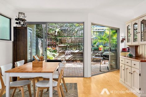 Property photo of 1/12 Elwell Street Morningside QLD 4170